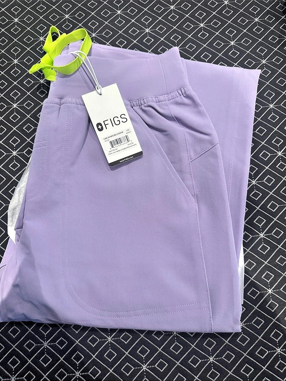 FIGS high waisted Isabel Scrub Pants Purple XS/R NWT